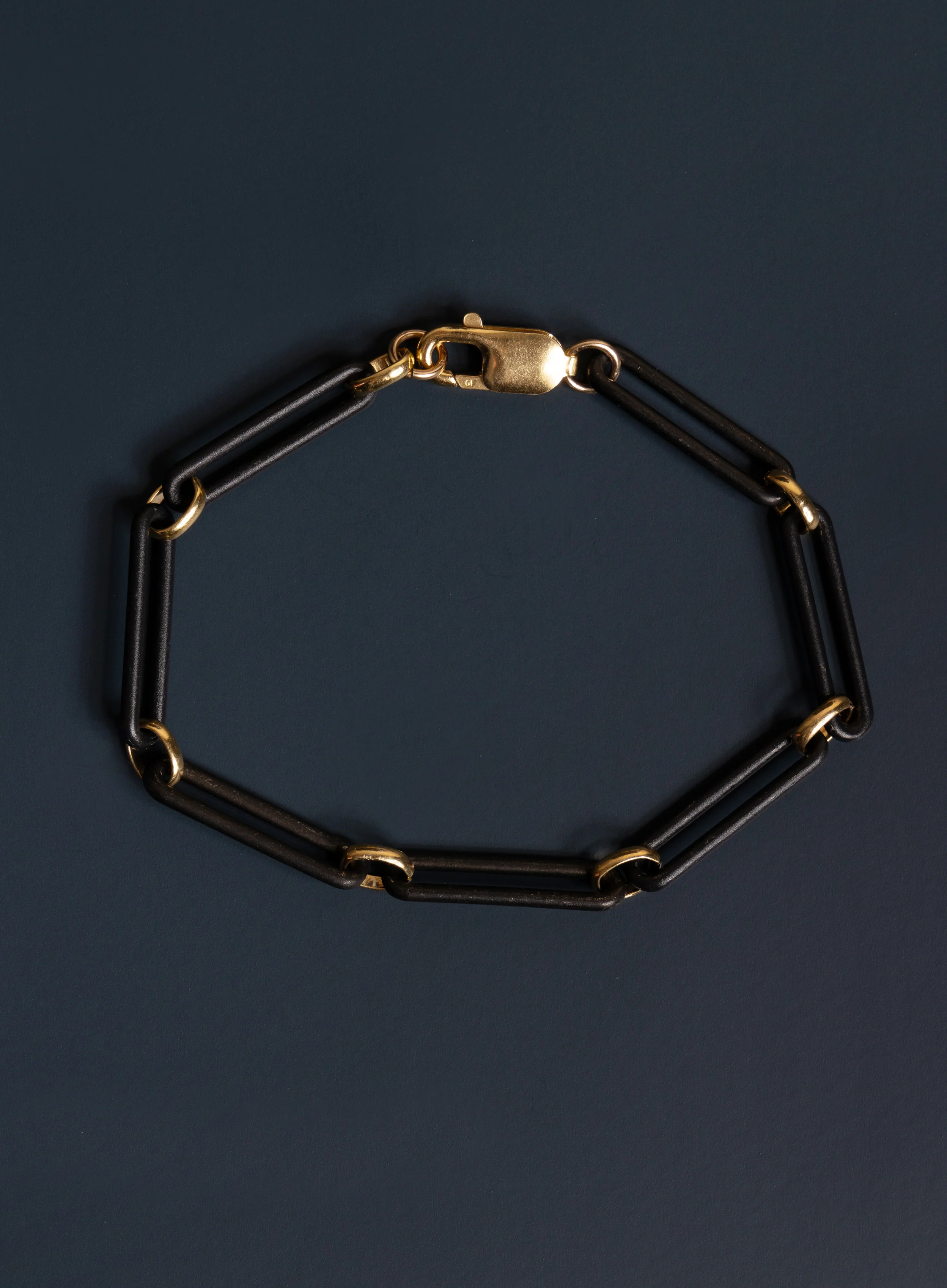 6mm Titanium and 14k Gold Filled Elongated Cable Black and Gold Men's Bracelet - Image 12