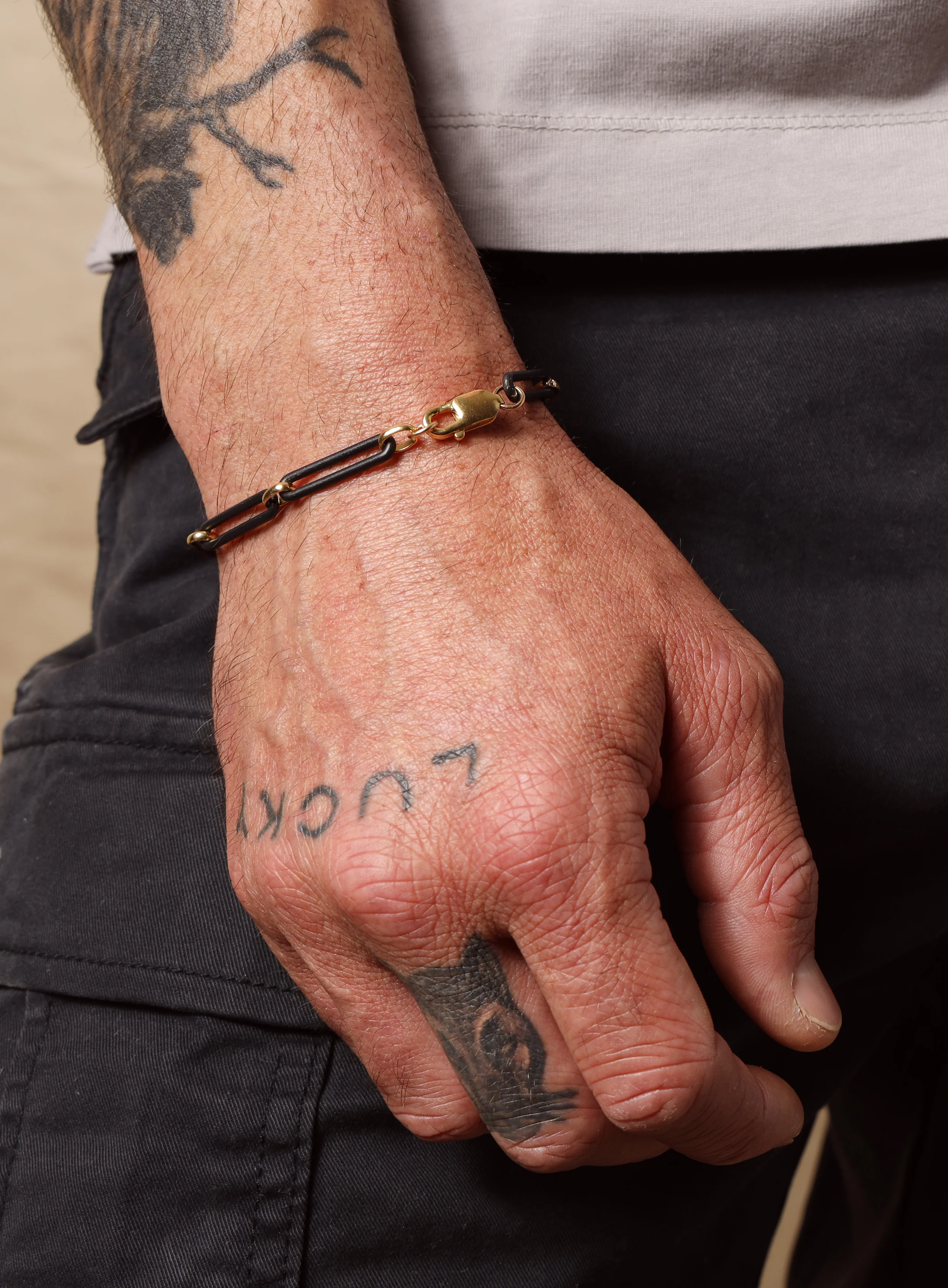 6mm Titanium and 14k Gold Filled Elongated Cable Black and Gold Men's Bracelet - Image 13