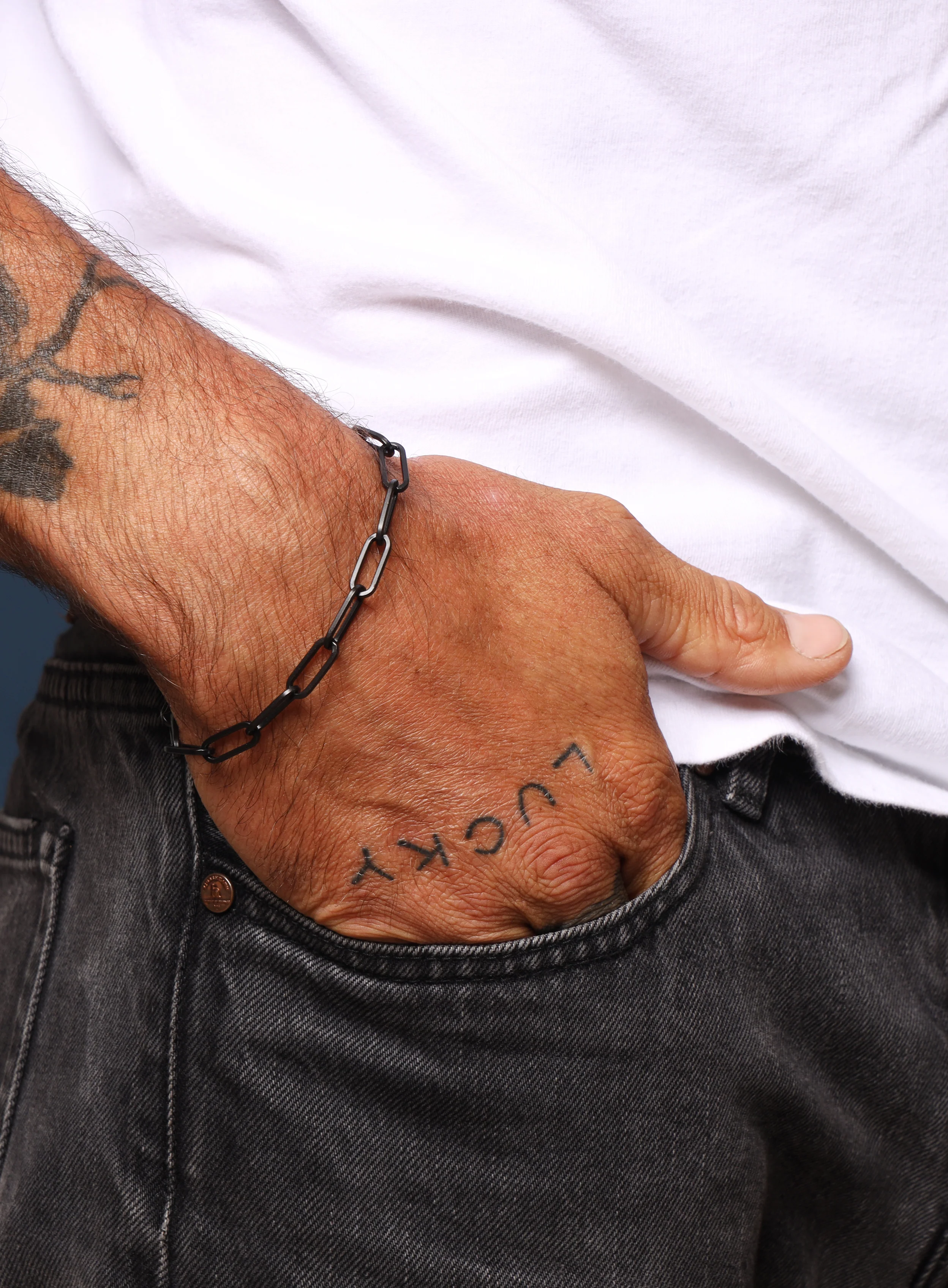 925 Titanium Coated Sterling Silver Clip Chain Bracelet - Image 3