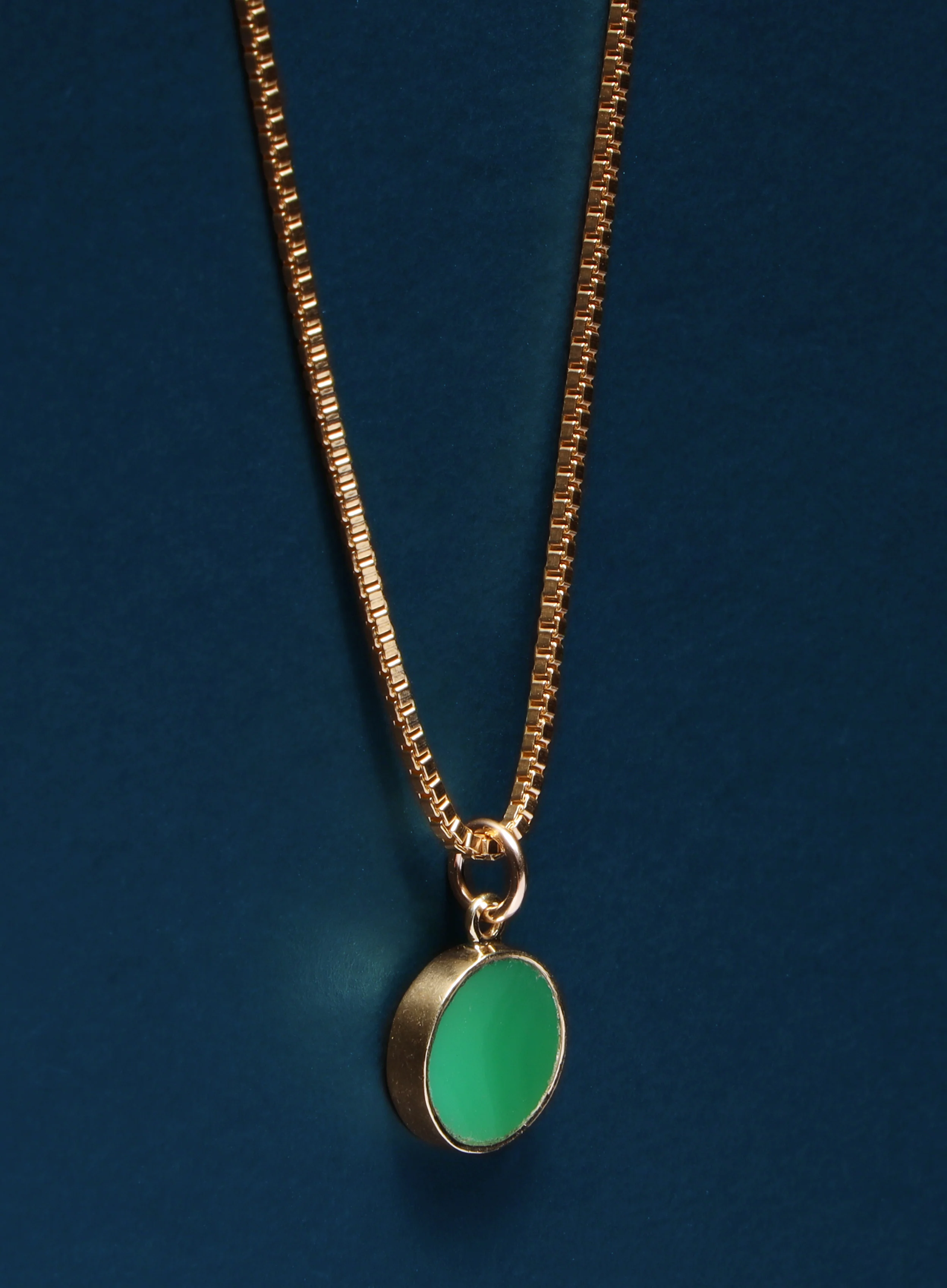 Chrysoprase Gemstone Necklace - Image 3