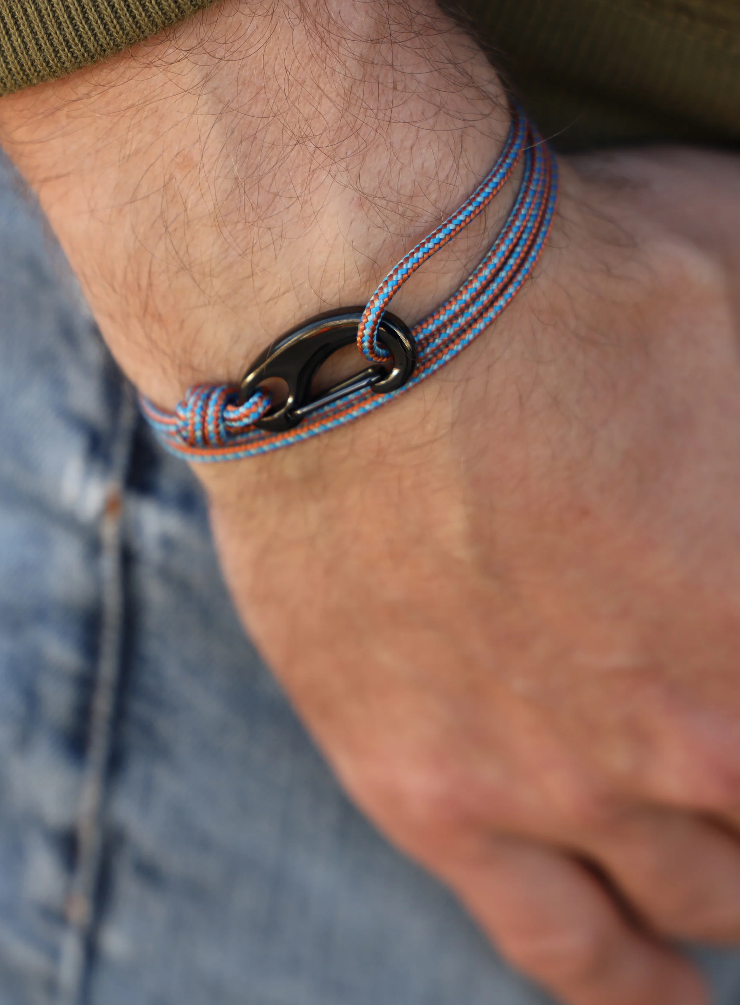 Orange + Blue Tactical Cord Bracelet for Men (Black Clasp - 30K) - Image 4