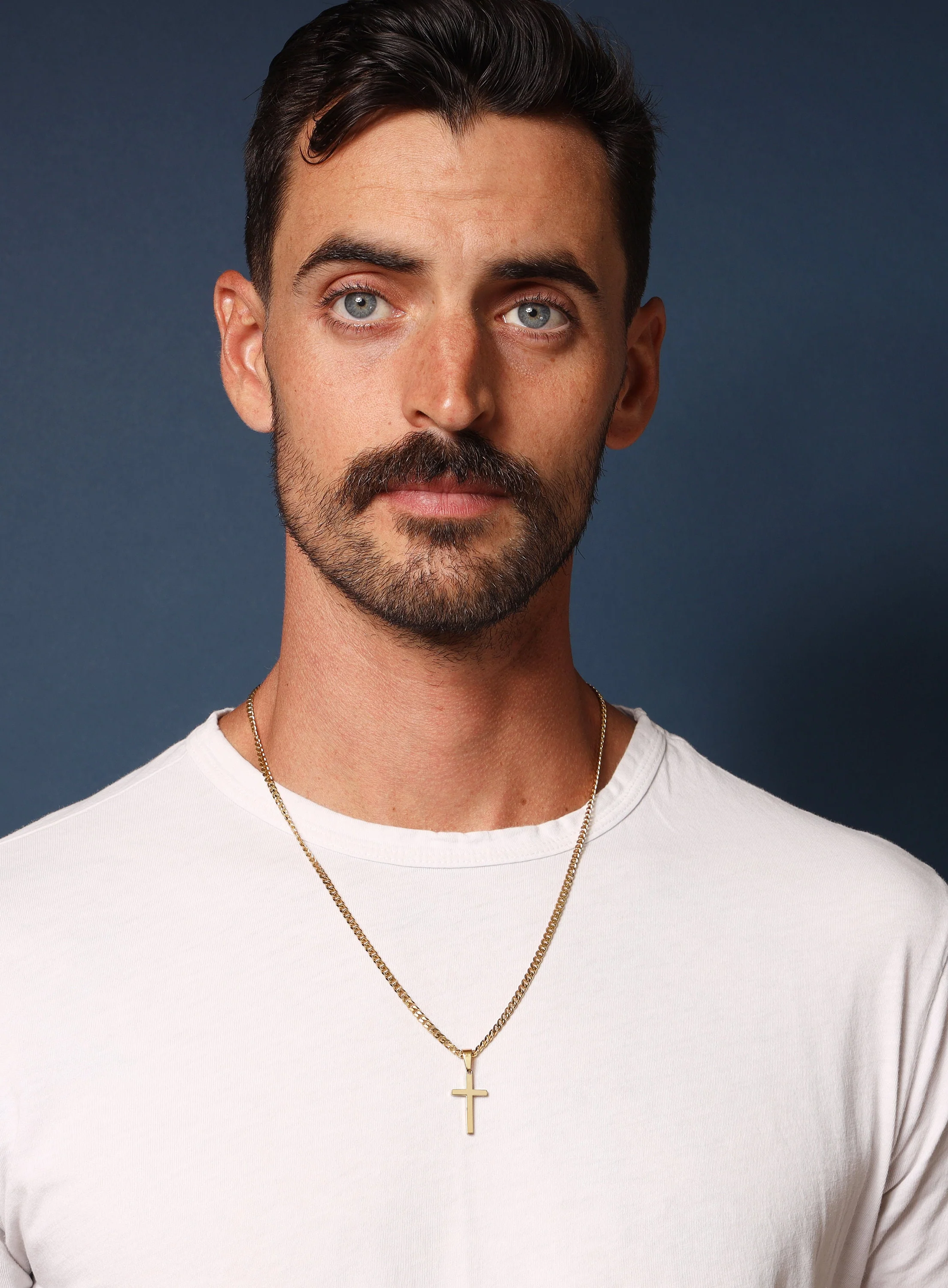 Gold Cross Necklace for Men - Image 3