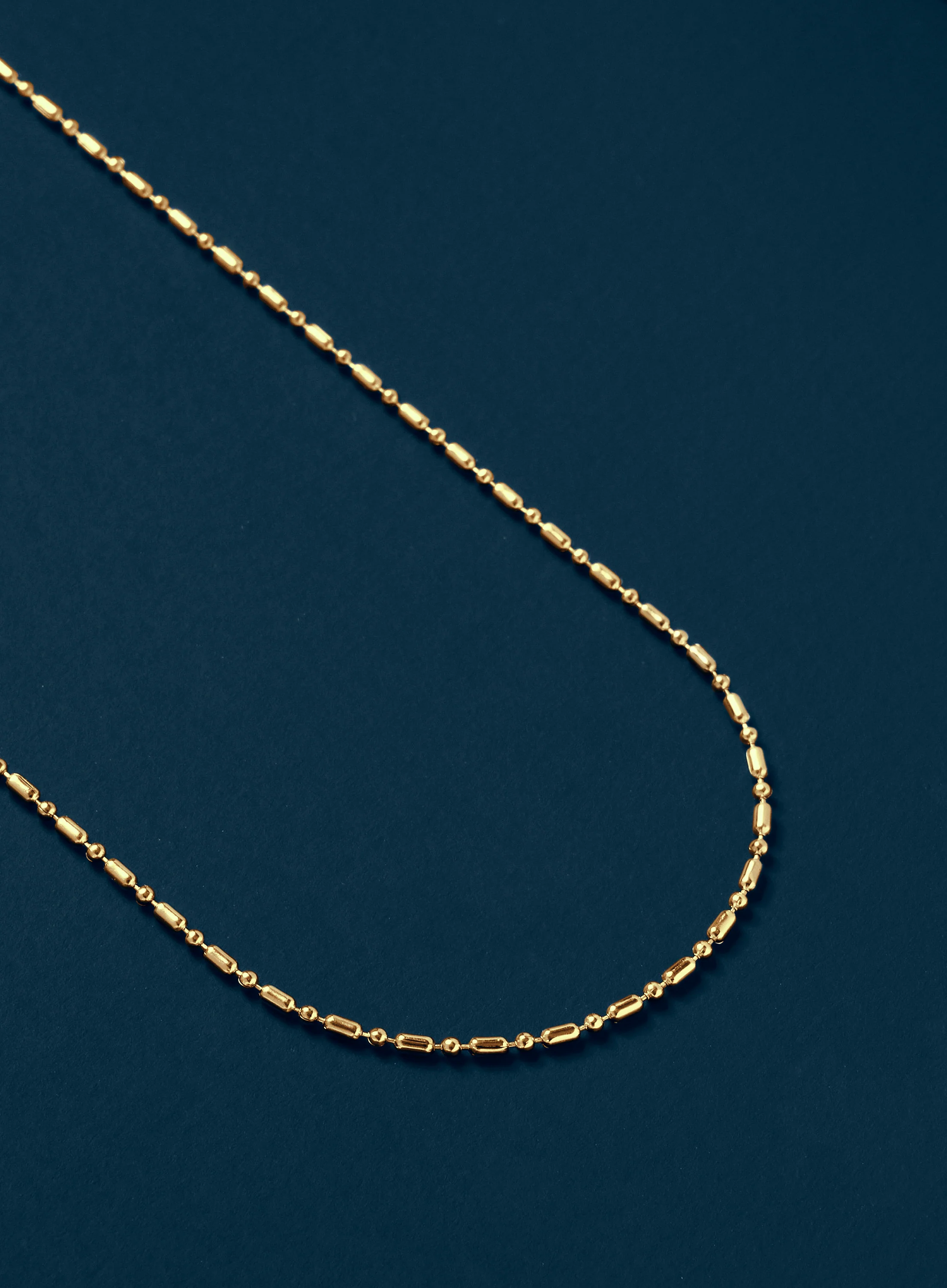 1mm Minimalist Gold Men's Chain Necklace - Image 4