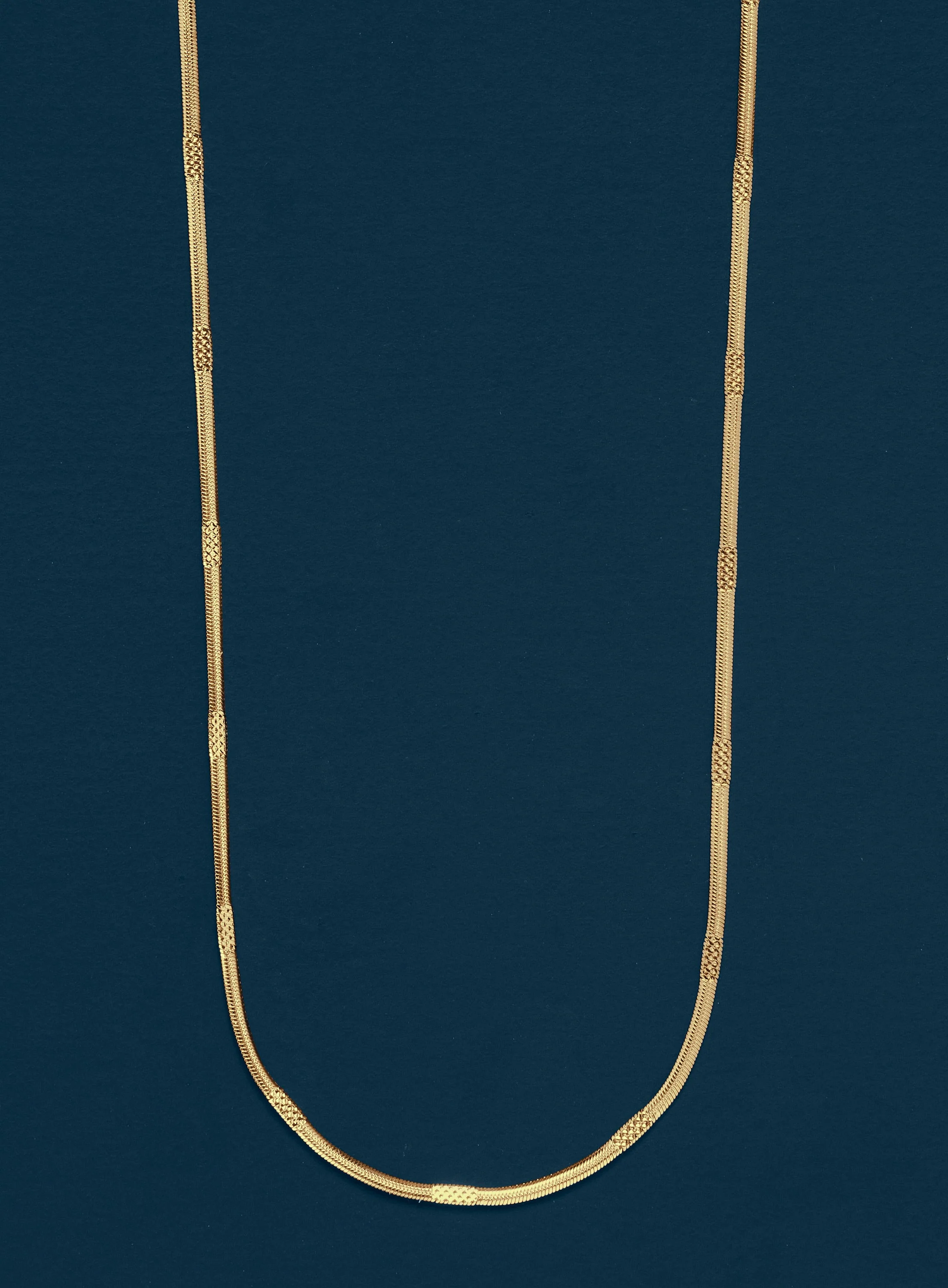 Gold Herringbone Style Chain with Repeating Pattern - Image 2