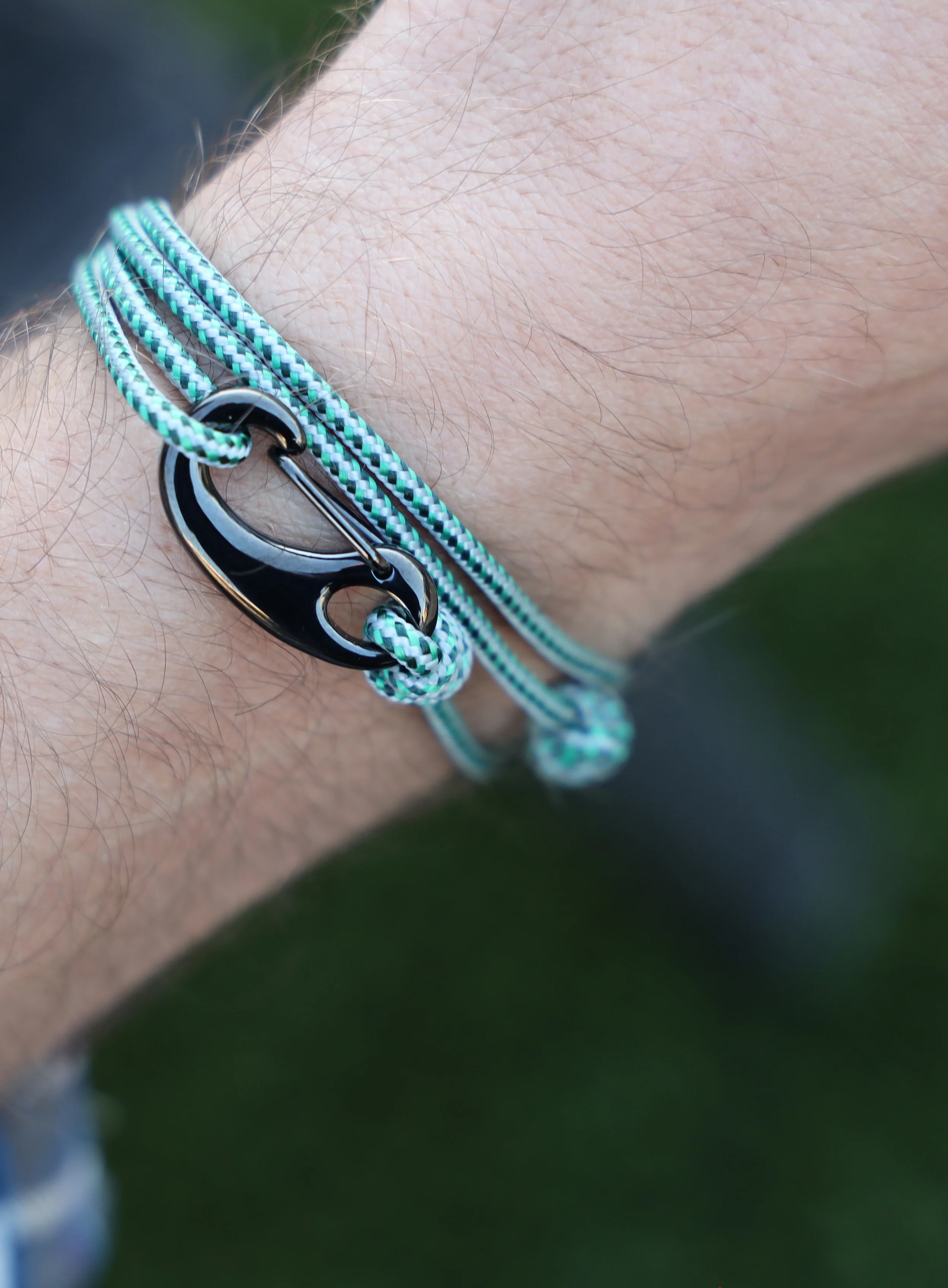 Green + Gray Tactical Cord Bracelet for Men (Black Clasp - 29K) - Image 2