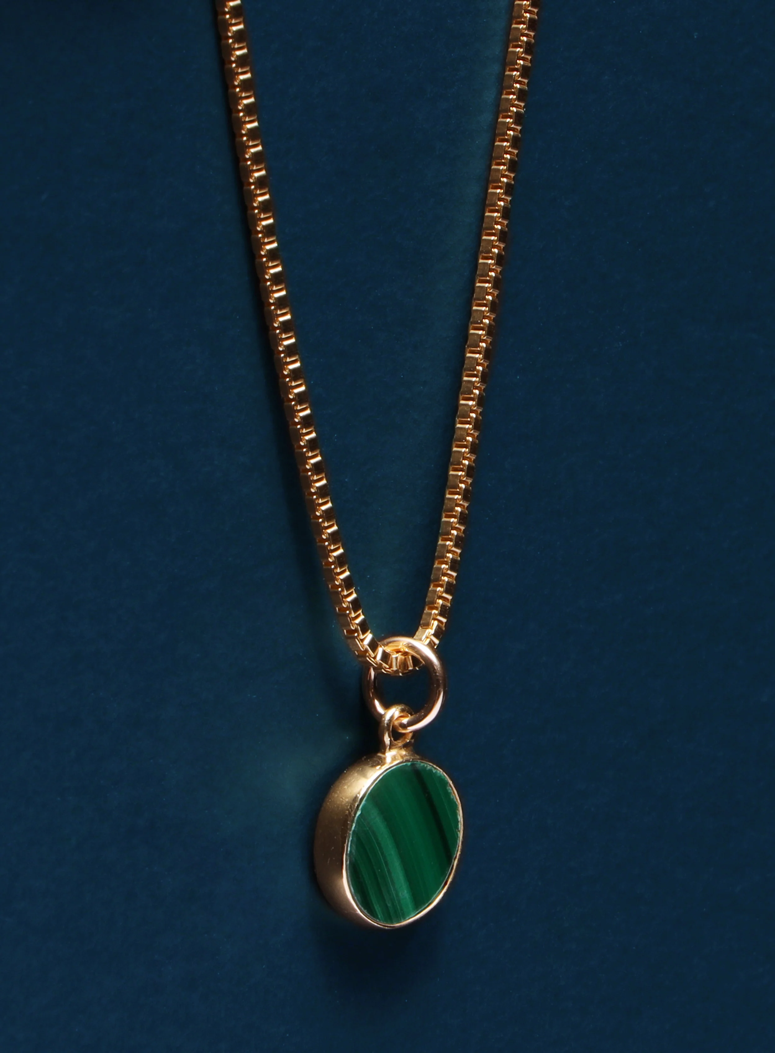 Malachite Gemstone Necklace - Image 5