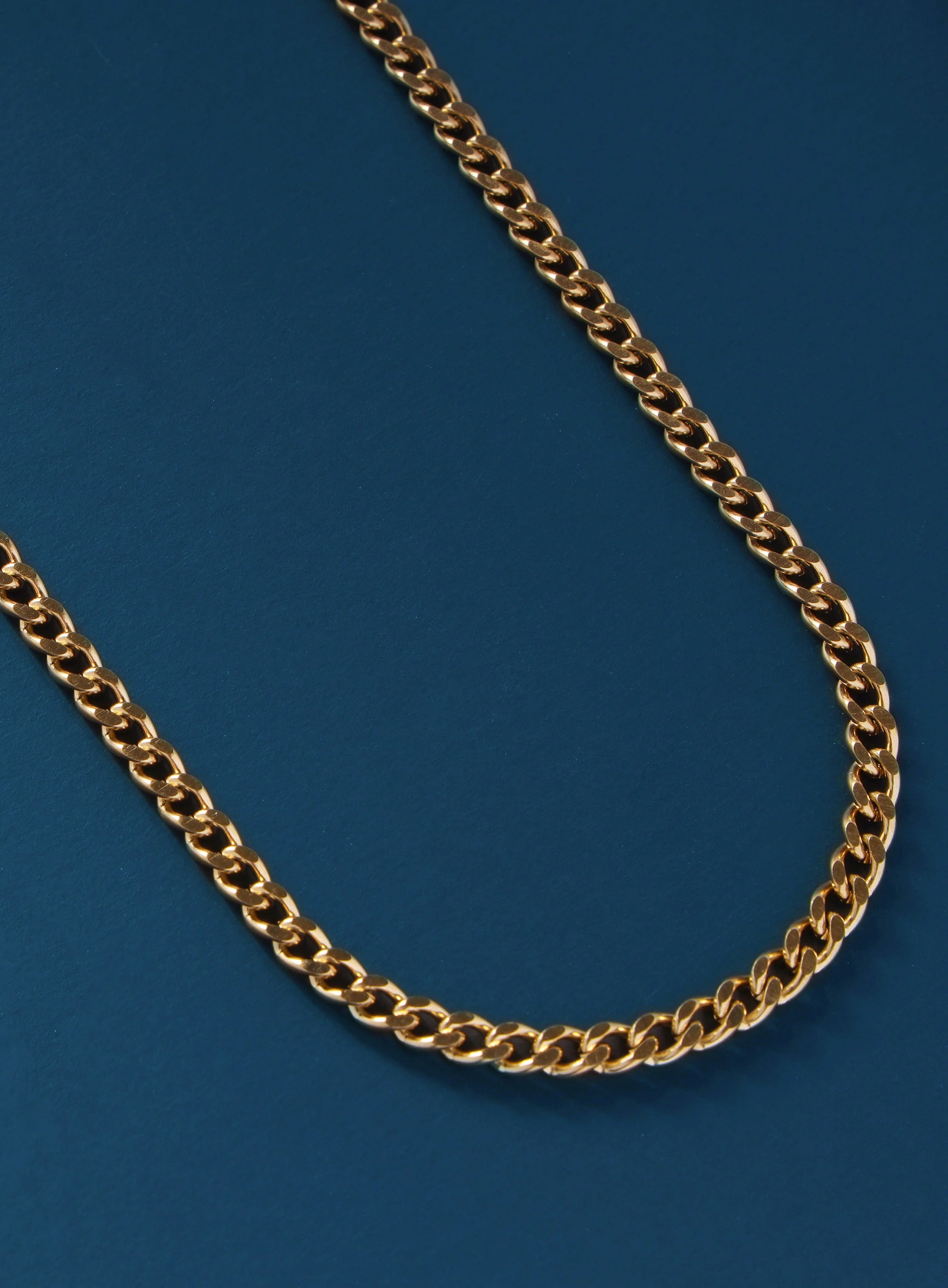 3.5 mm Gold Cuban Chain Necklace - Image 4