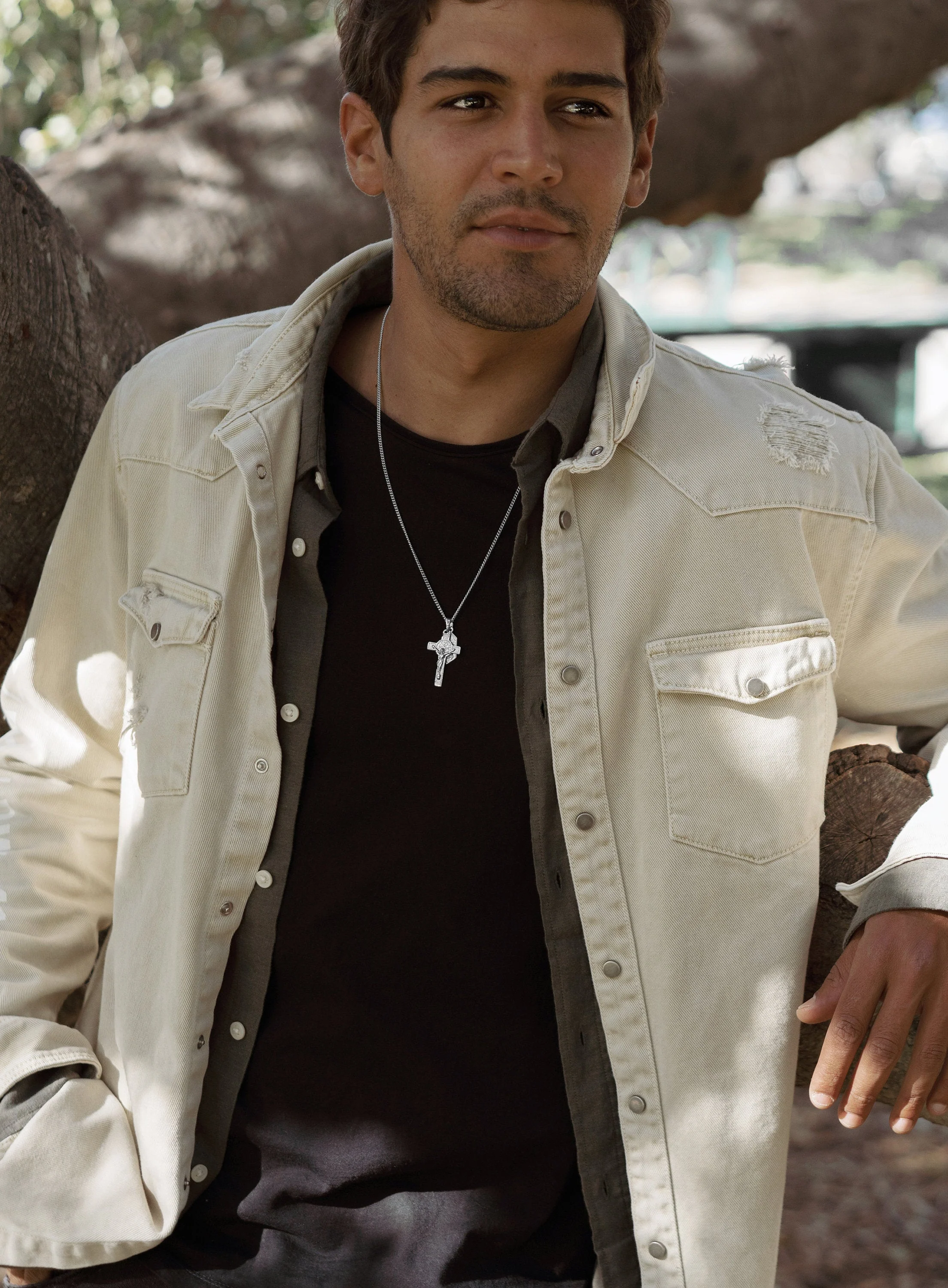 Men's silver Crucifix and Mary medal necklace - Image 11