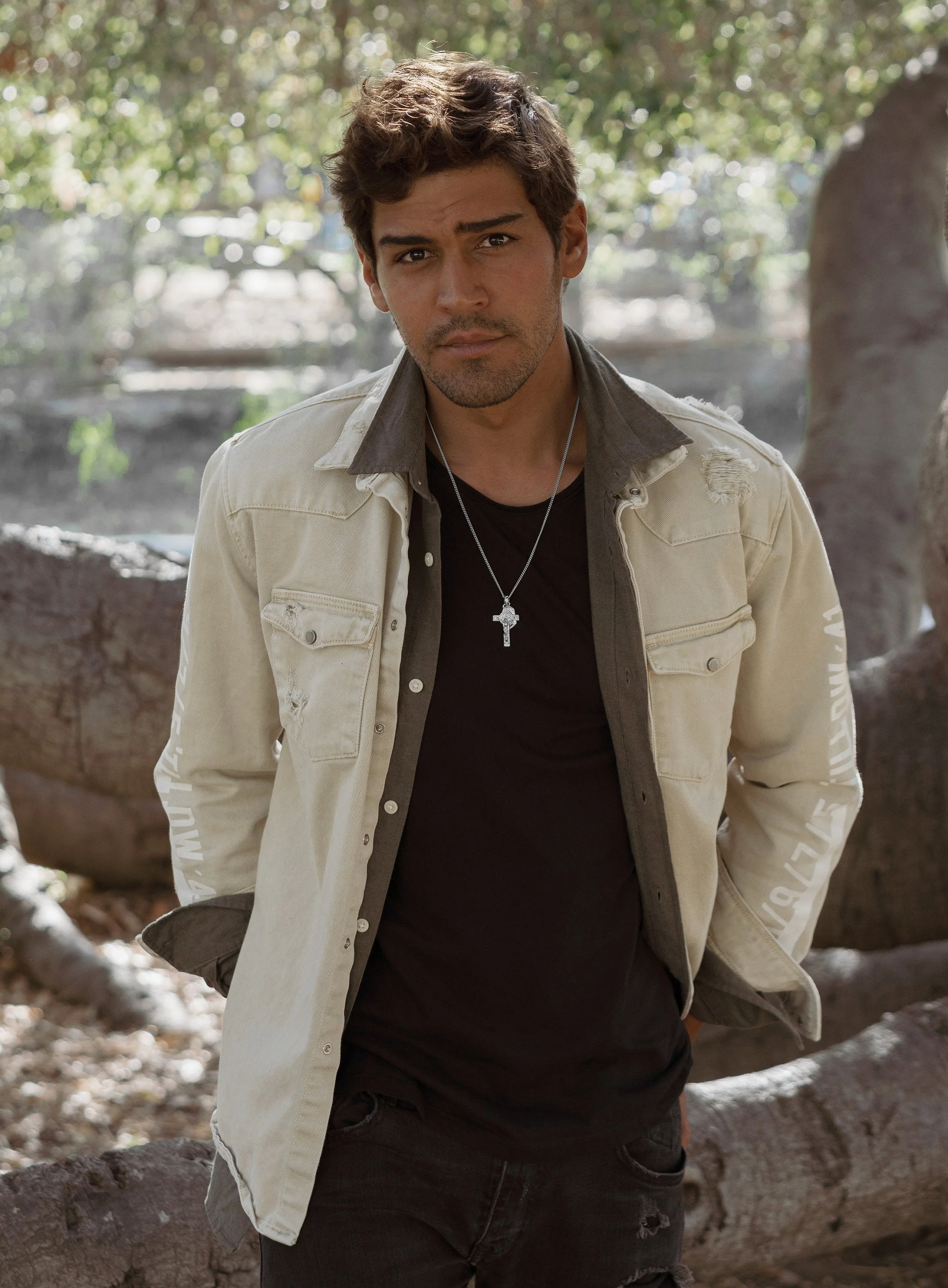 Men's silver Crucifix and Mary medal necklace - Image 3
