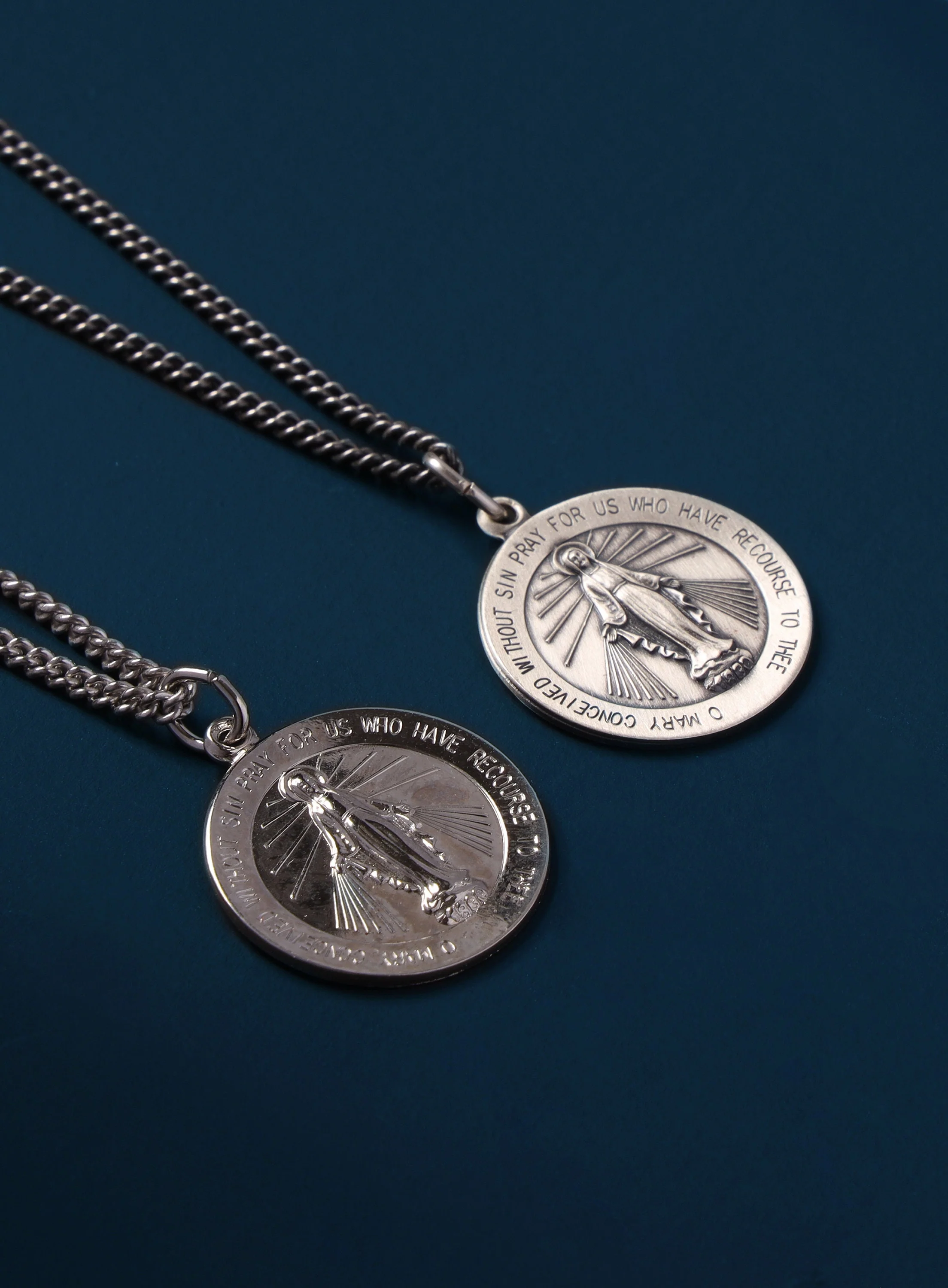 Sterling Silver Round Miraculous Medal Necklace for Men - Image 4