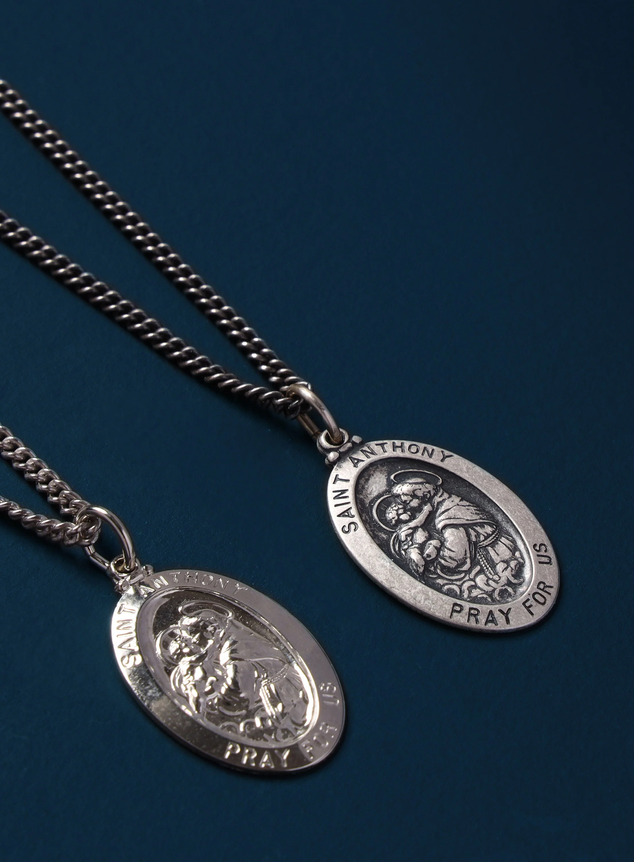 Saint Anthony Sterling Silver Oval Medal Necklace for Men - Image 4