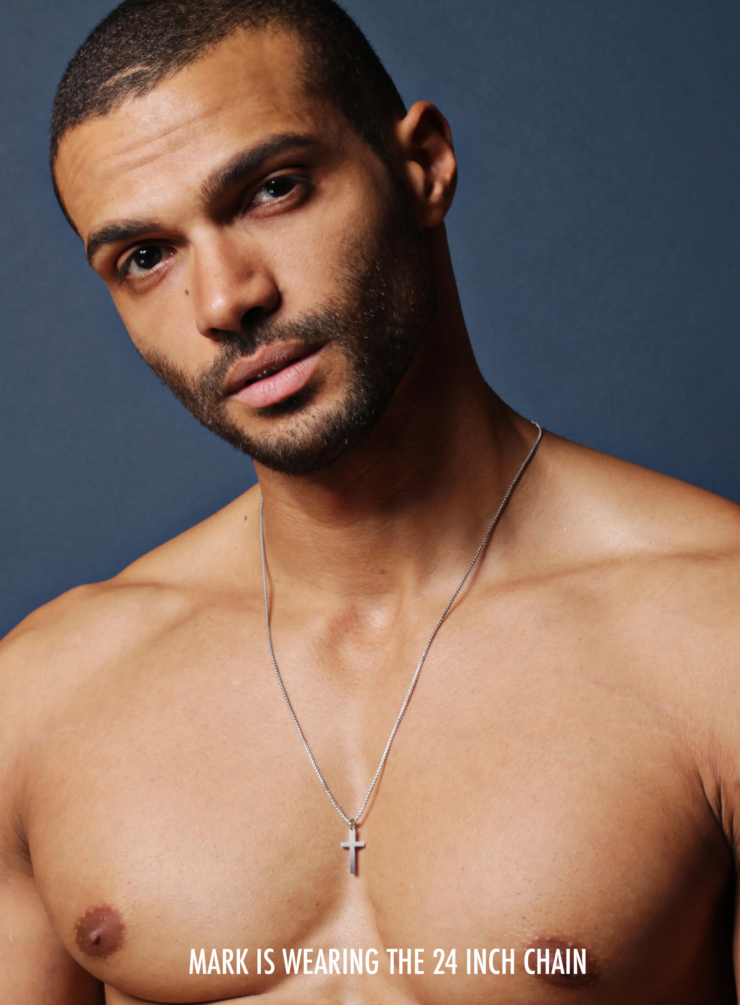 SMALL STAINLESS STEEL CROSS NECKLACE FOR MEN - Image 11