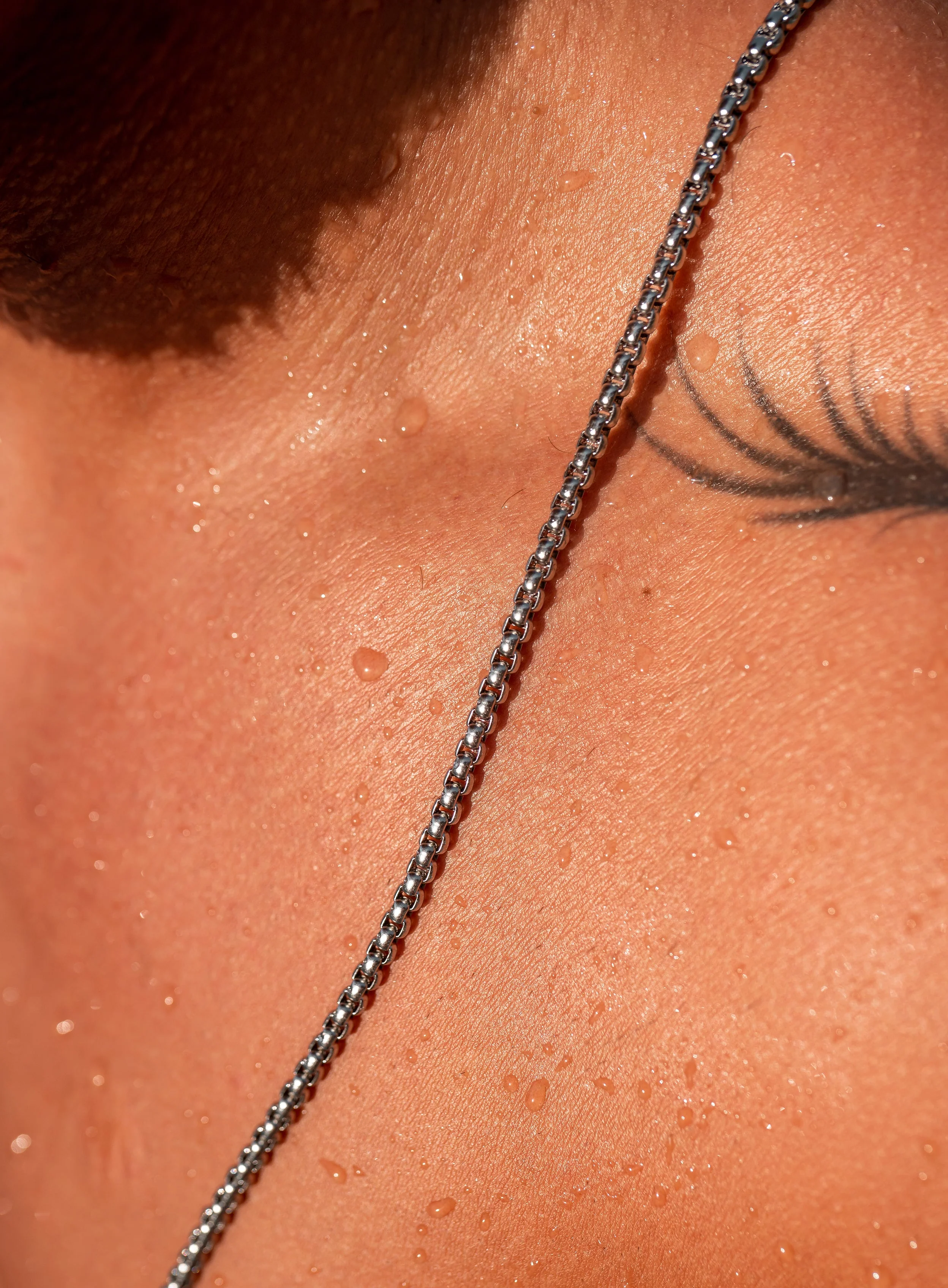 Sweatproof + Waterproof 4mm Round Box Chain - Image 9