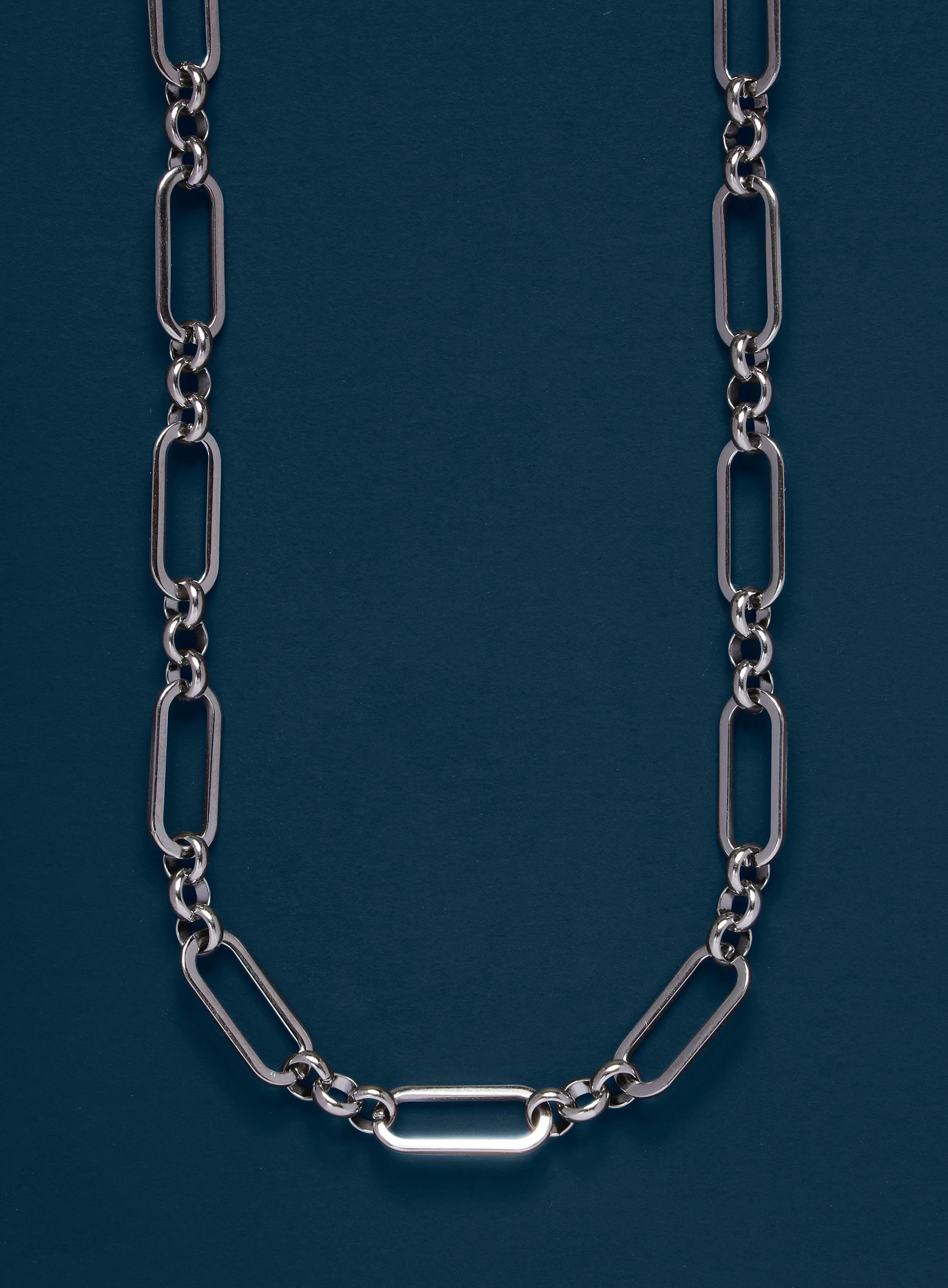Waterproof Elongated Cable Chain Necklace for Man - Image 2