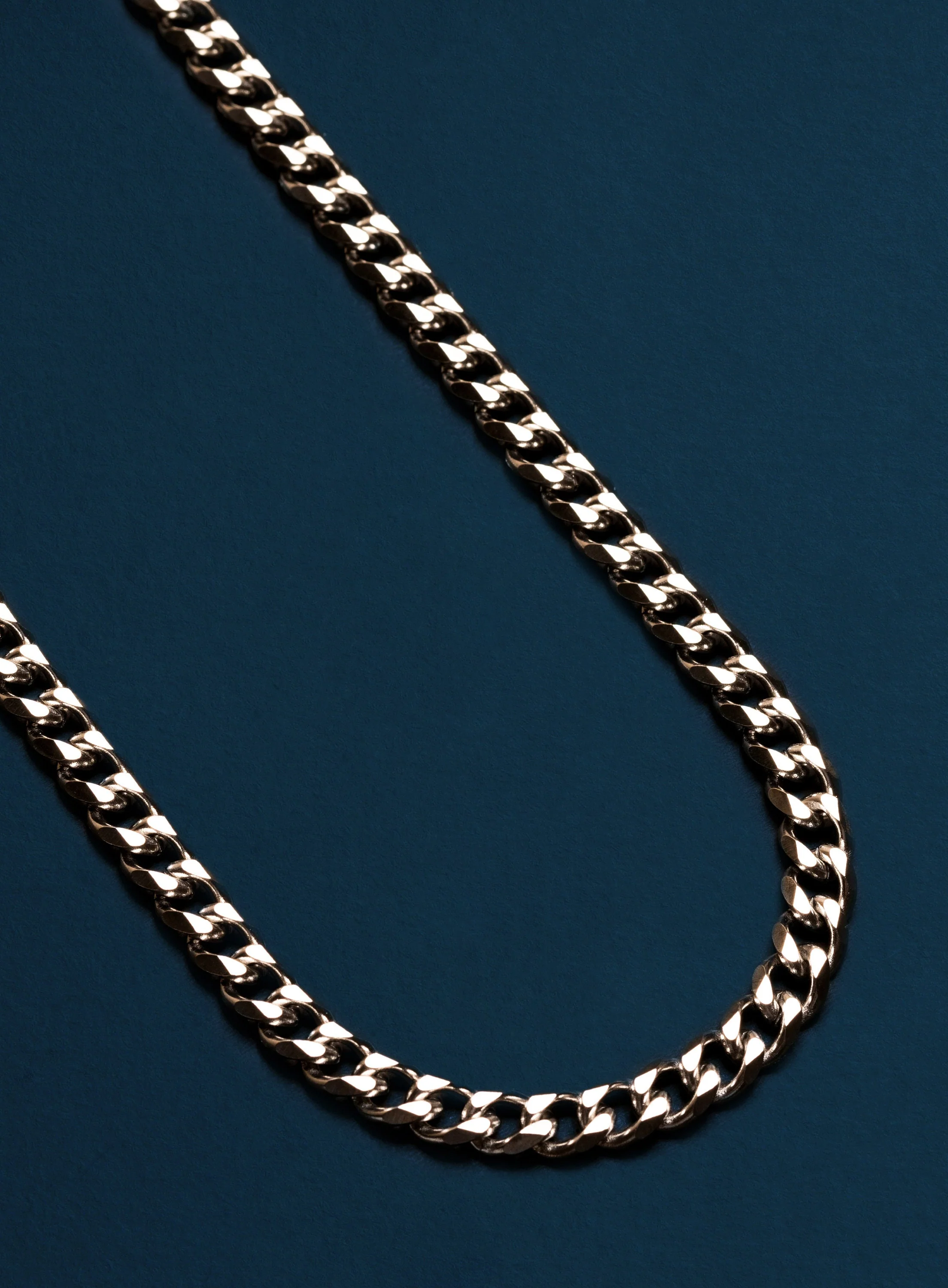 Waterproof Faceted 7mm Curb Chain Necklace for Men - Image 5