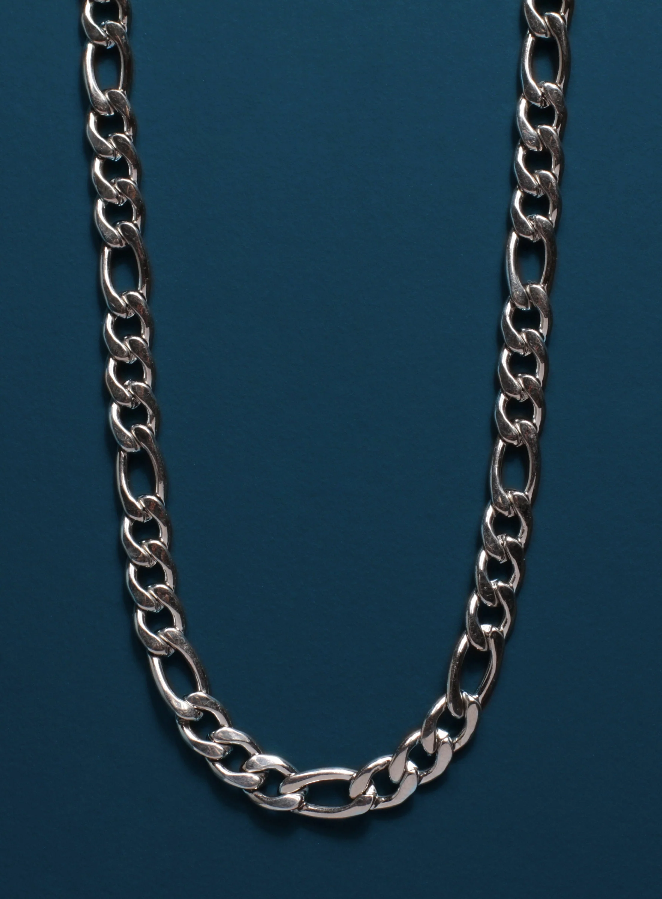 Waterproof Mens Chain Necklace 7mm Figaro Necklace - Image 4