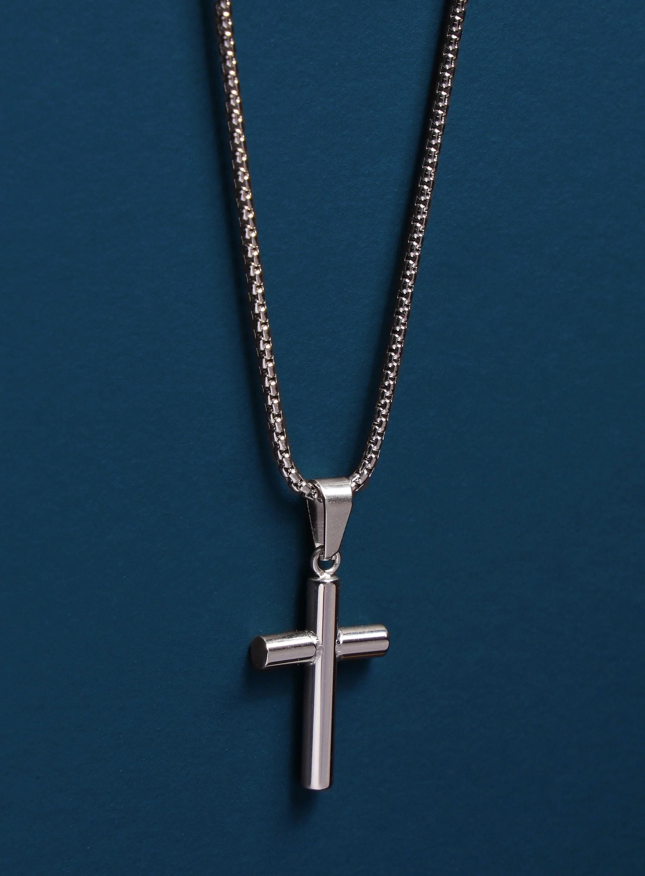 316L Stainless Steel Medium Bamboo Cross Necklace - Image 6