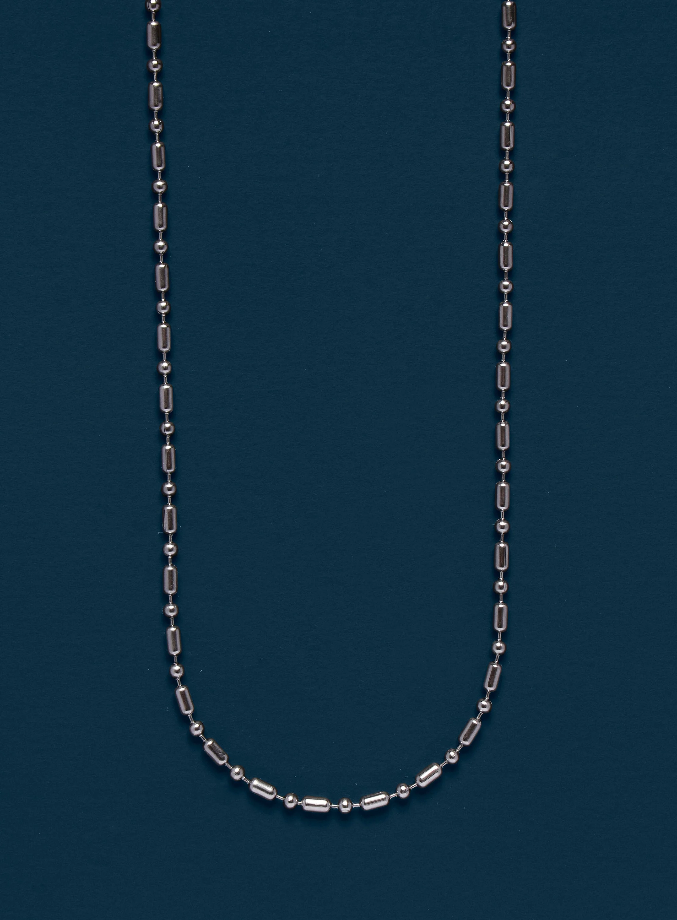 Waterproof 2.5mm 316 Stainless Steel Minimalist Chain Necklace - Image 2