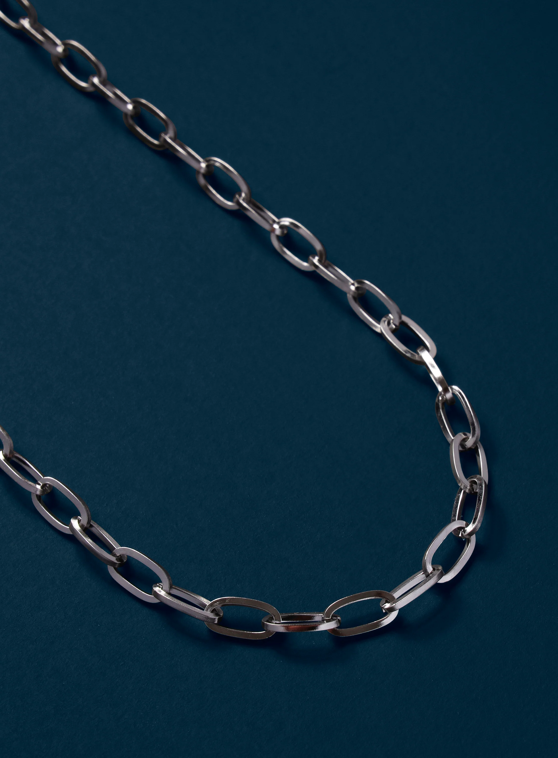 Waterproof Silver 5.5mm Thick Oval Cable Chain Necklace - Image 4