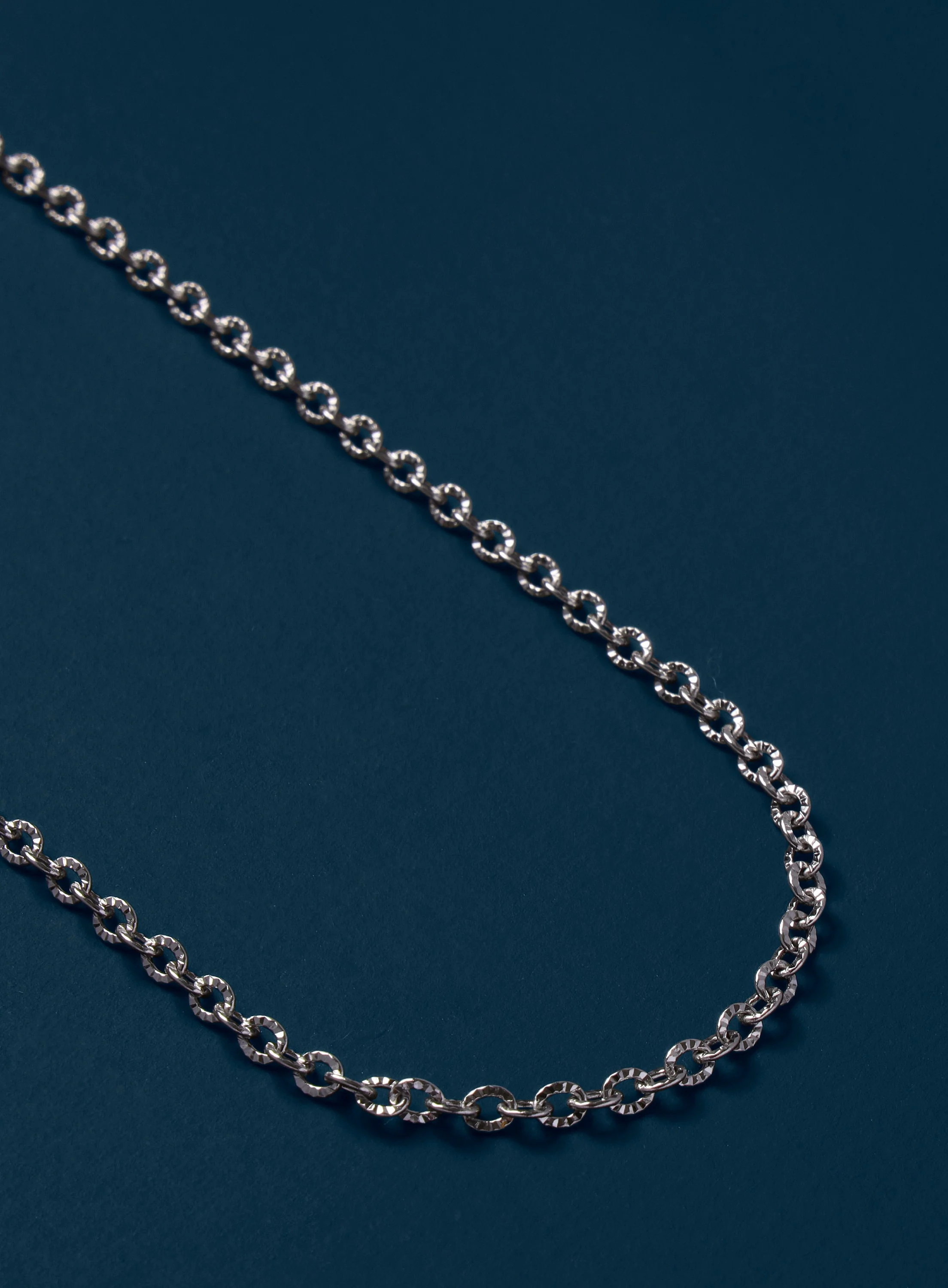 Waterproof 3mm 316L Stainless Steel Classic Cable Chain Necklace - Image 4